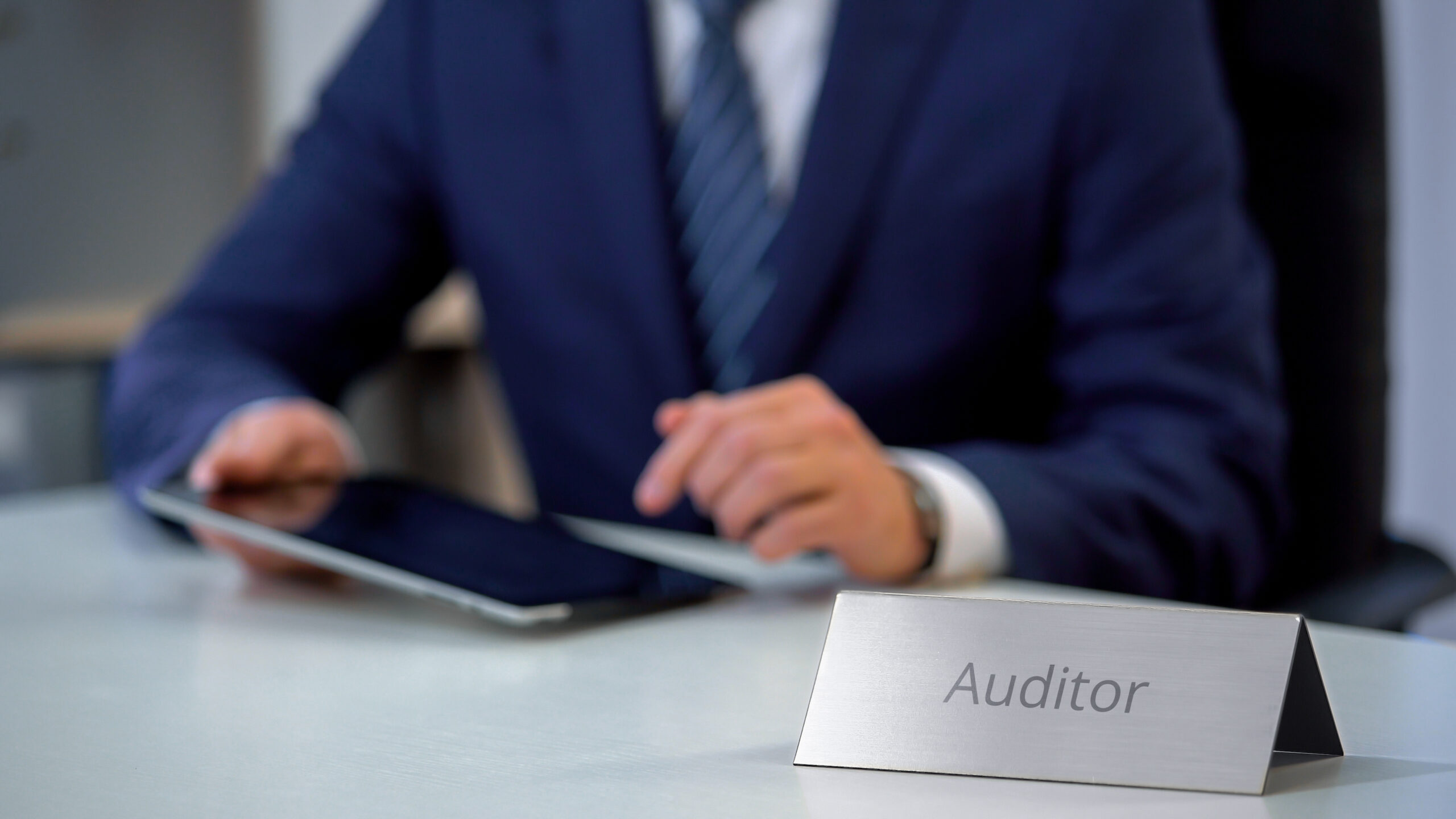 Mehr über den Artikel erfahren Auditor in Vollzeit (m/w/d)